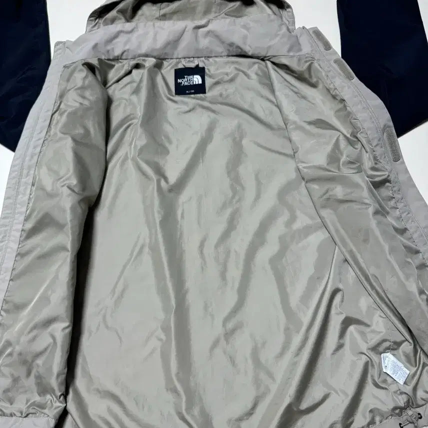 [SOLD OUT] (상태SS,판매18) 노스페이스 뉴마운틴 드라이벤트 바람막이105