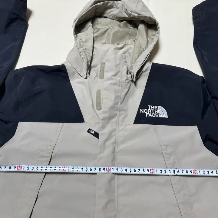 [SOLD OUT] (상태SS,판매18) 노스페이스 뉴마운틴 드라이벤트 바람막이105