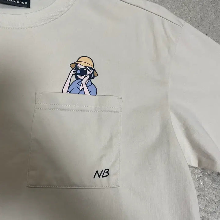 [BUNJANG] New Balance Character Pocket T-shirt XS / 뉴발란스 캐릭터 포켓 반팔티셔츠 xs 85