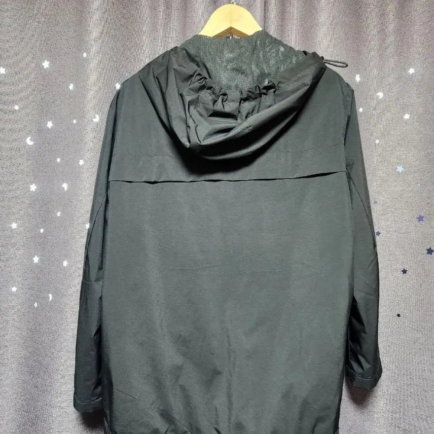 [BUNJANG] Calvin Klein Lightweight Hooded Windbreaker Jacket - L / 캘빈클라인 블랙 후드 경량바람막이 점퍼-L추천