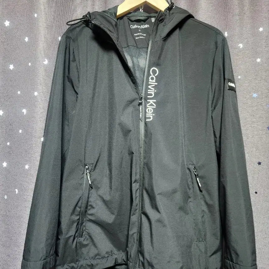 [BUNJANG] Calvin Klein Lightweight Hooded Windbreaker Jacket - L / 캘빈클라인 블랙 후드 경량바람막이 점퍼-L추천