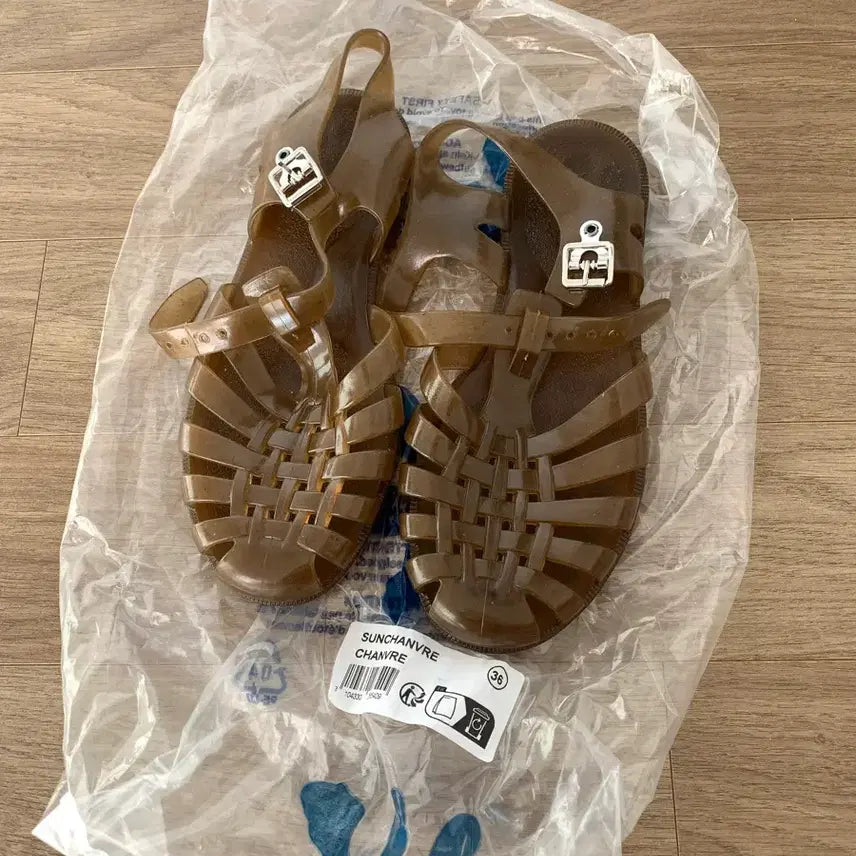 [BUNJANG] Plasticana x Meduse Sunchanvre Jelly Sandals / 플라스티카나 x 메듀즈 36 Sandana Sunchanvre 젤리 샌들