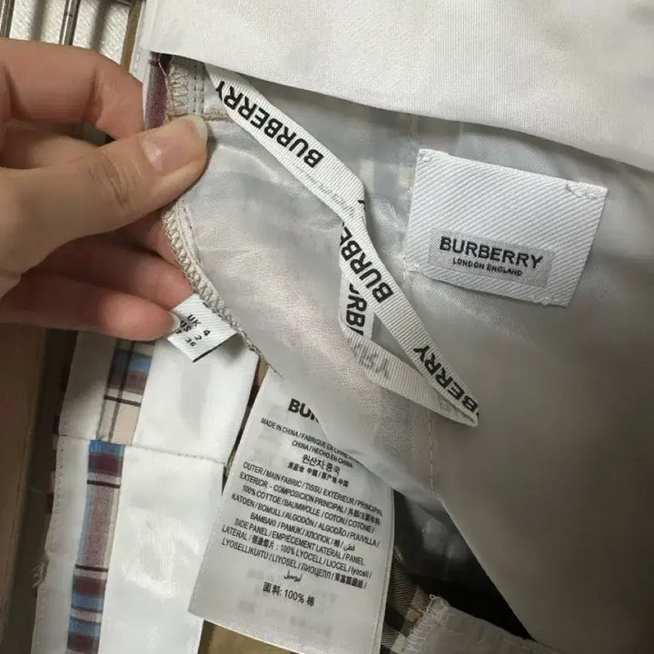 [BUNJANG] Burberry Nova Check Panel Block Slacks / 버버리 정품 패널 블록 노바체크 슬랙스