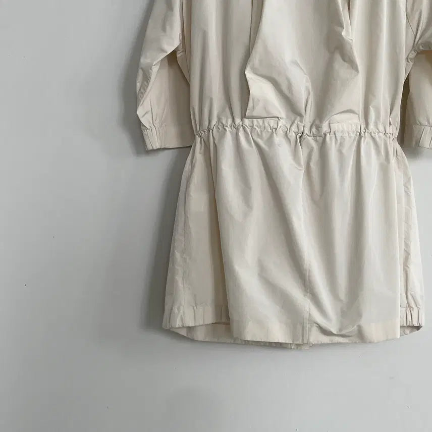 [SOLD OUT] 타임 폴리에스터 크림 후드 야상 코트