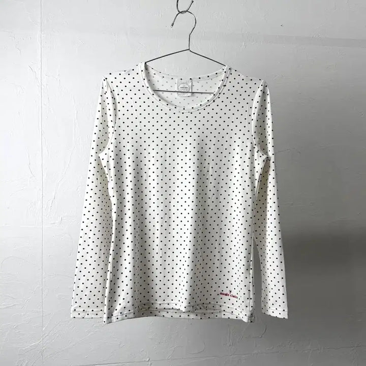[SOLD OUT] Marie Claire 도트 롱 슬리브