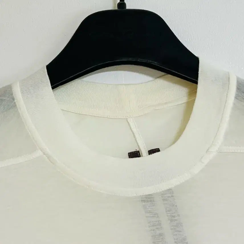 [SOLD OUT] 릭오웬스 티셔츠(새상품,XS사이즈)MILK