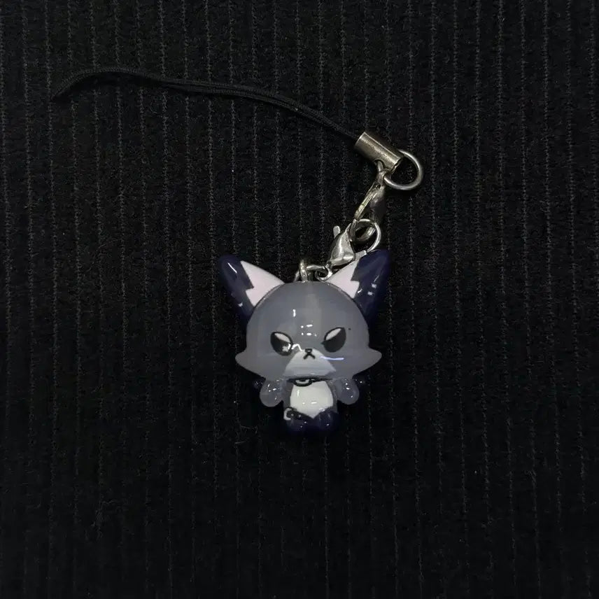 [SOLD OUT] 엑디즈 오드 폭드 미니참 키링 엑스디너리히어로즈 ode foxde xh