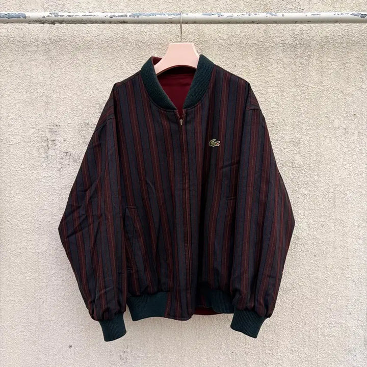 [SOLD OUT] 라코스테 90s 올드스쿨 버건디 리버시블 블루종 자켓(100)