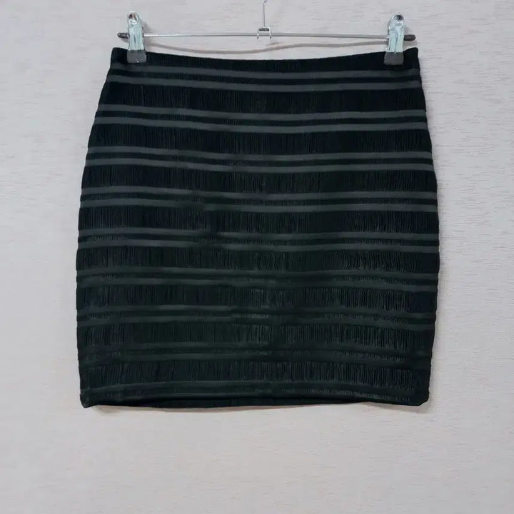 [BUNJANG] IZAR Black Skirt for Women / B4-18/IZAR 블랙 스커트 여성