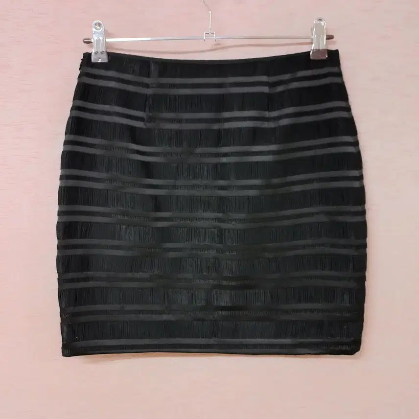 [BUNJANG] IZAR Black Skirt for Women / B4-18/IZAR 블랙 스커트 여성
