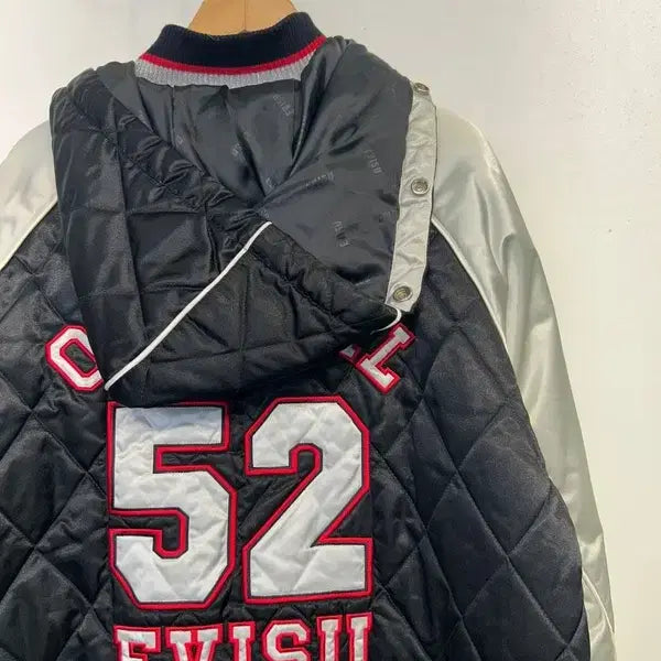 [BUNJANG] EVISU Vintage Black Silver Logo Embroidered High Neck Hooded Padded Jumper / XL 빈티지 에비수 블랙 실버 로고 자수 라이닝 하이넥 후드 패딩 점퍼