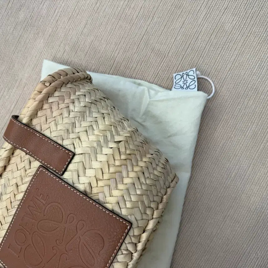 [BUNJANG] Loewe Rattan Basket Bag / 정품) 로에베 라탄 바스켓 백