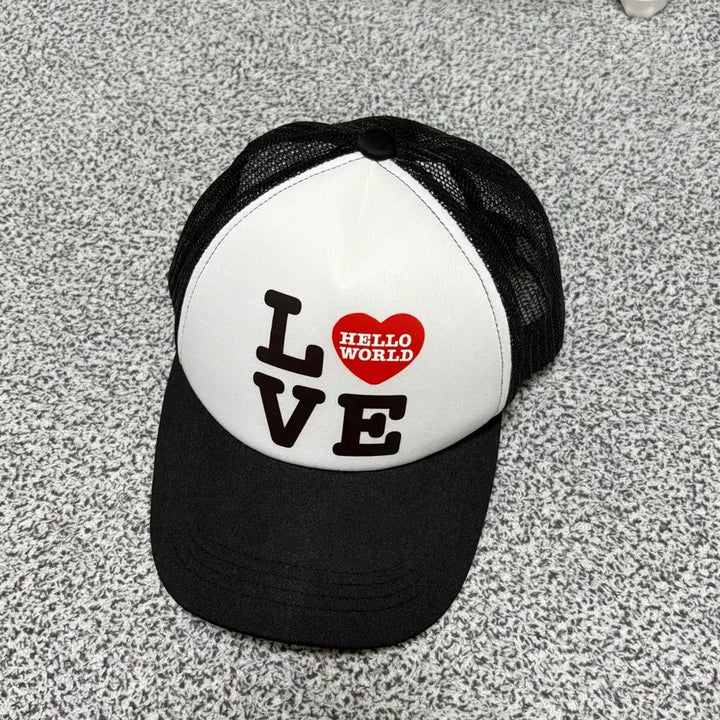 [SOLD OUT] 밈더워드로브 헬로월드 메쉬캡 모자