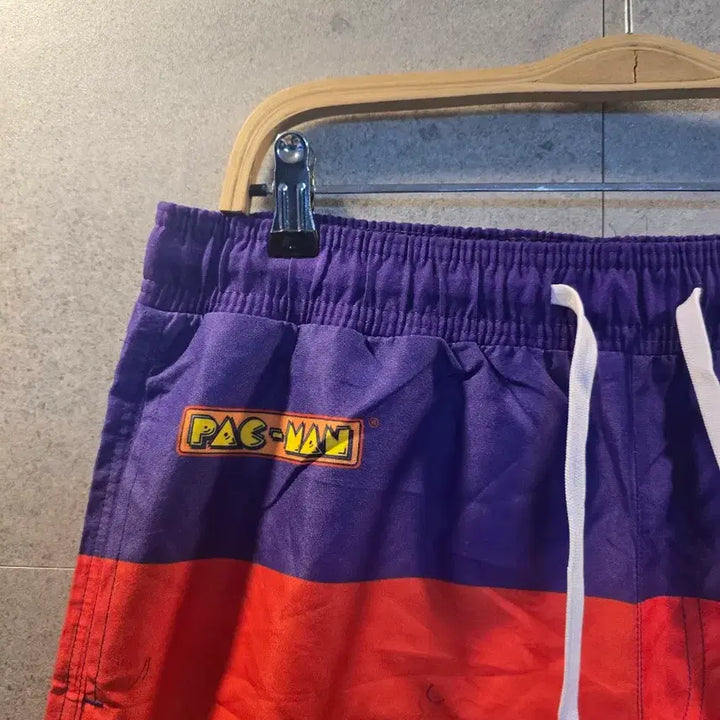 [SOLD OUT] PAC MAN. 바람막이 세트. 미착.