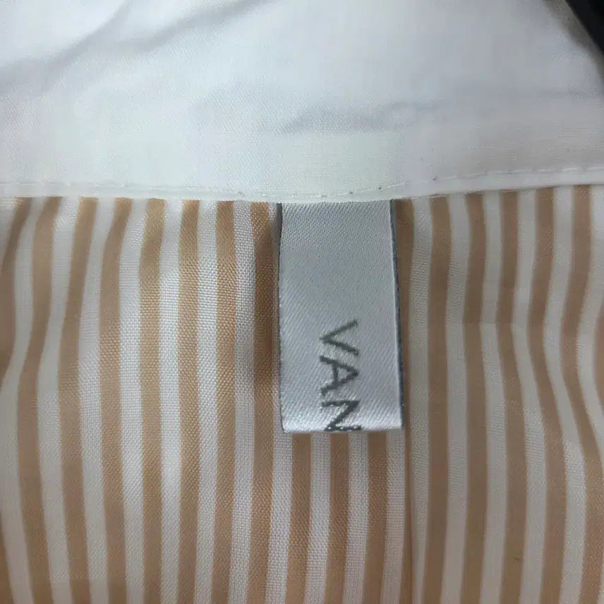 [SOLD OUT] 반에이크 여성 화이트 바람막이 롱자켓(55~66)