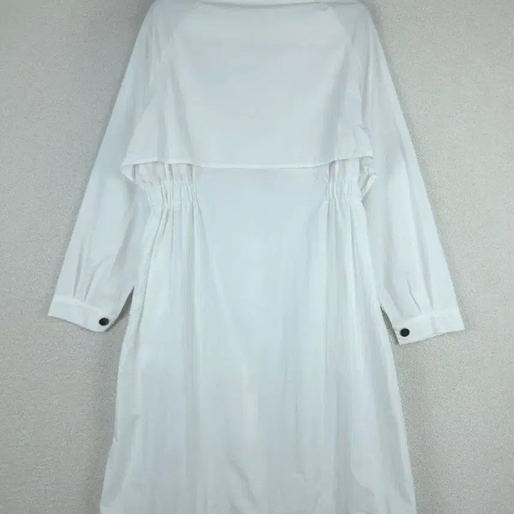 [SOLD OUT] 반에이크 여성 화이트 바람막이 롱자켓(55~66)