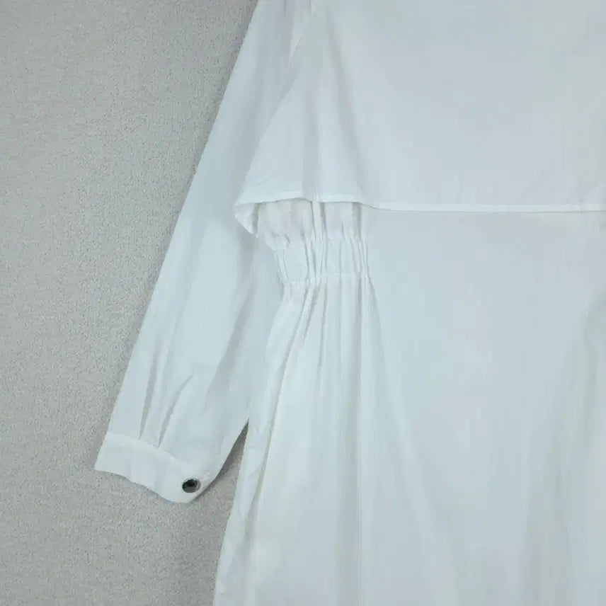 [SOLD OUT] 반에이크 여성 화이트 바람막이 롱자켓(55~66)