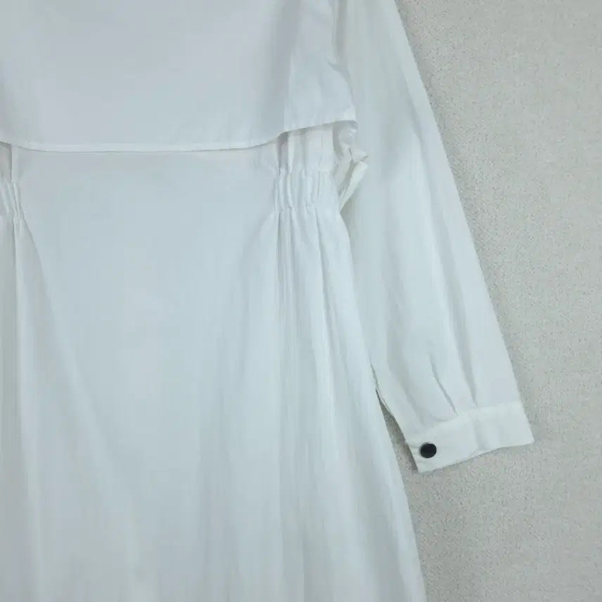 [SOLD OUT] 반에이크 여성 화이트 바람막이 롱자켓(55~66)