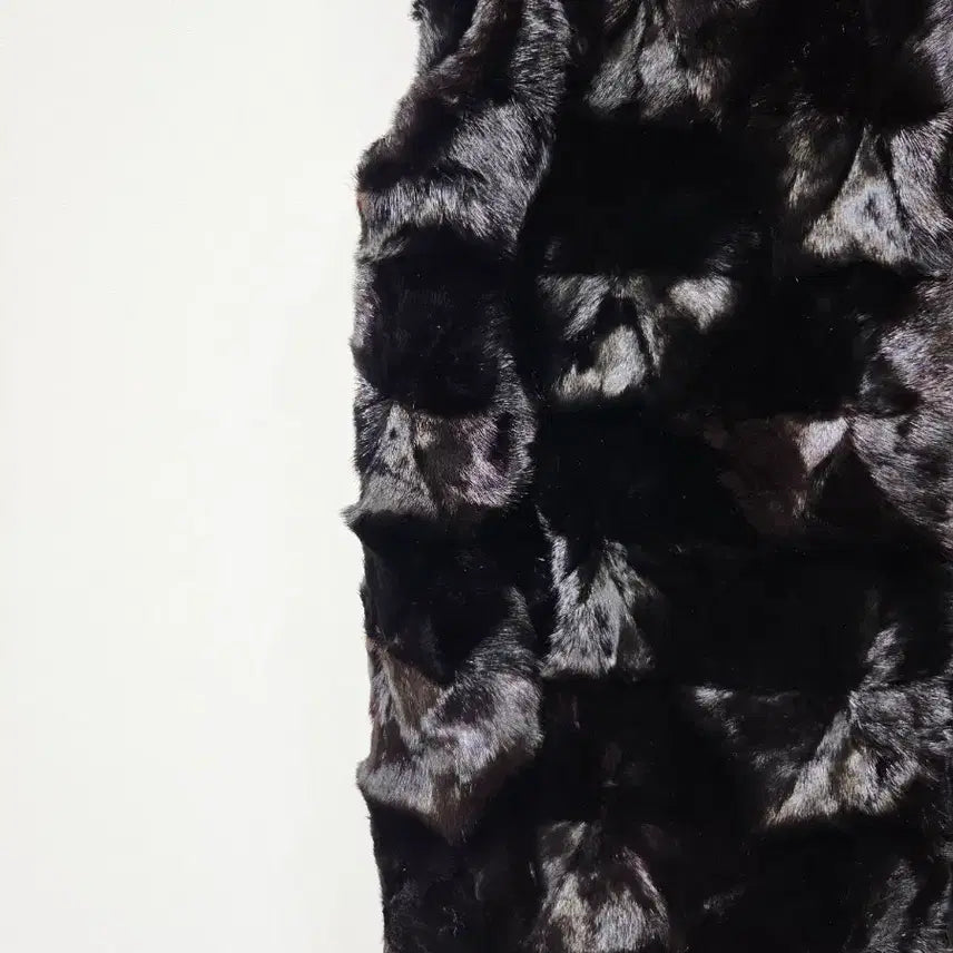 [BUNJANG] Lie Sang Bong Black Block Fur Vest / 이상봉 (Lie sang bong) 블랙 블록 퍼 베스트