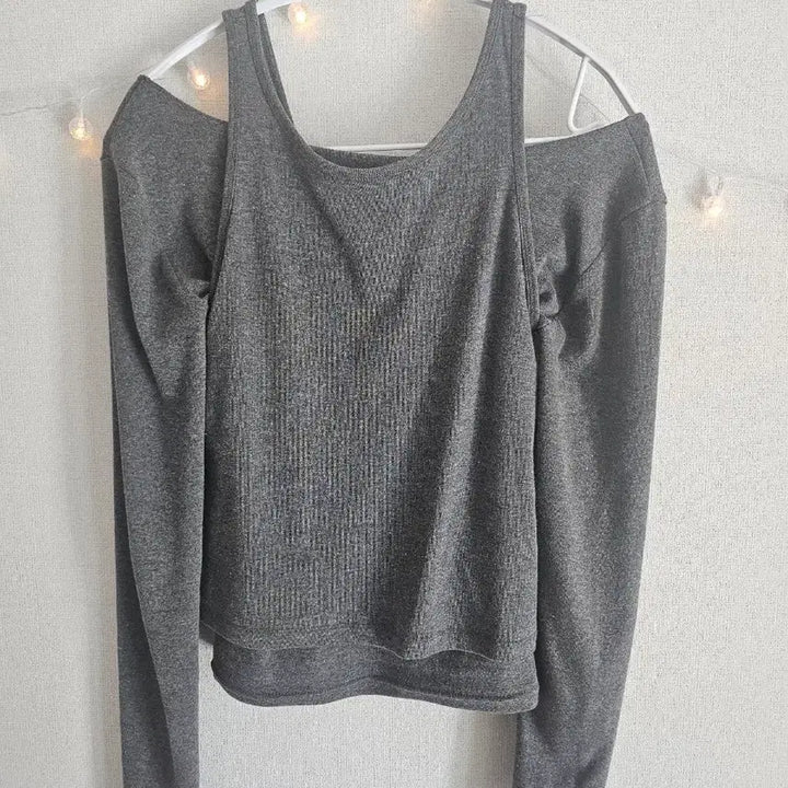 [BUNJANG] The Bone Toys Layered Tank Top Set / 더보느 토이즈 긴팔 레이어드 나시 세트