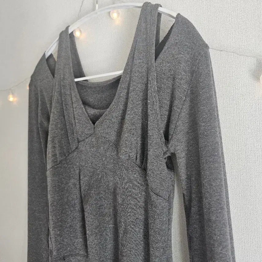 [BUNJANG] The Bone Toys Layered Tank Top Set / 더보느 토이즈 긴팔 레이어드 나시 세트