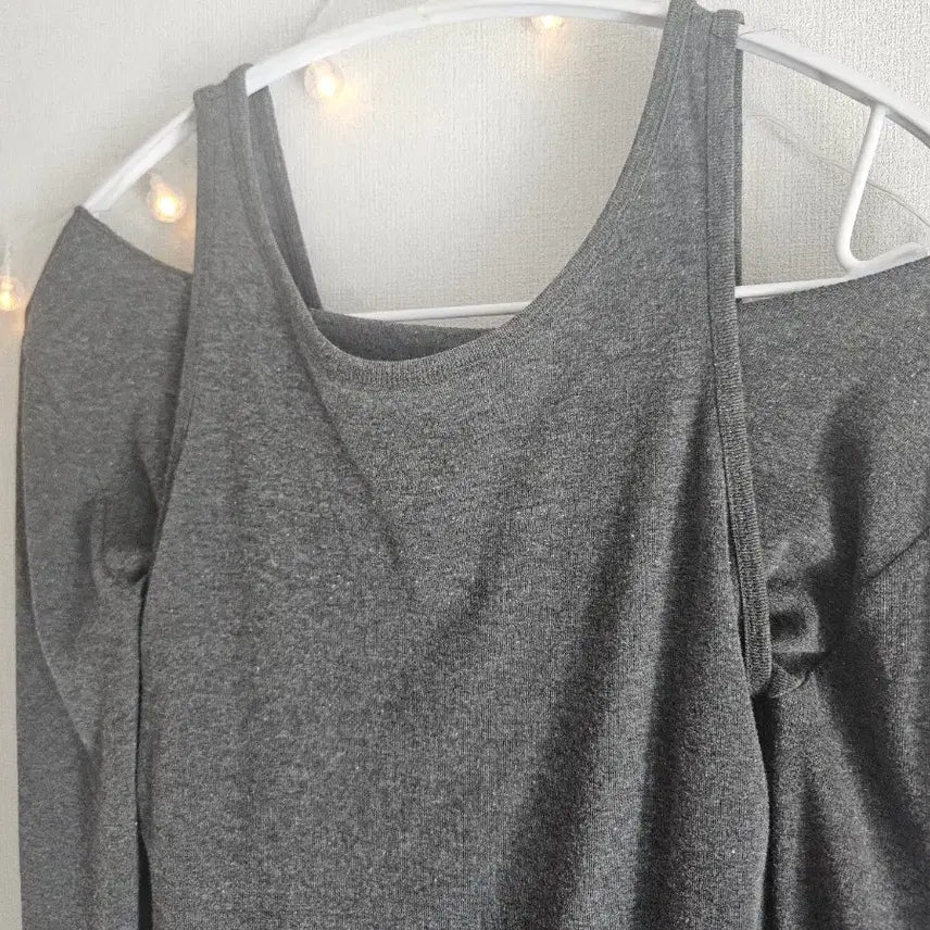 [BUNJANG] The Bone Toys Layered Tank Top Set / 더보느 토이즈 긴팔 레이어드 나시 세트