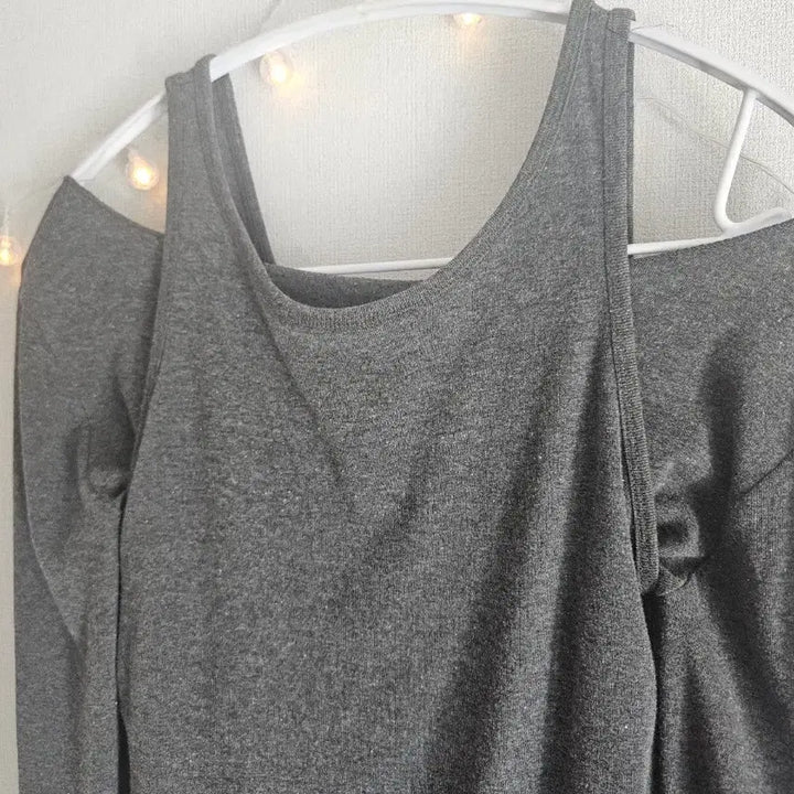 [BUNJANG] The Bone Toys Layered Tank Top Set / 더보느 토이즈 긴팔 레이어드 나시 세트