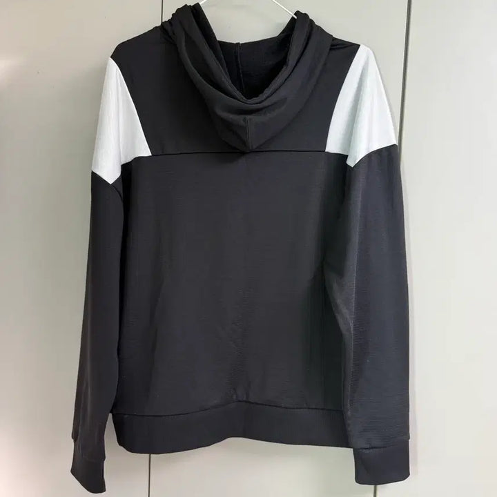 [BUNJANG] Champion Black and White Colorblock Hoodie (Size L) / 챔피온 블랙/화이트 배색 후드티 L사이즈