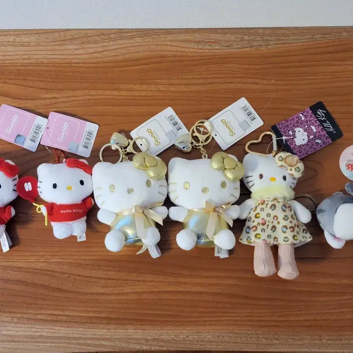 [BUNJANG] Sanrio Hello Kitty Doll Bag Charm / 무료배송) 산리오 헬로키티 인형 키링 가방걸이/가방고리
