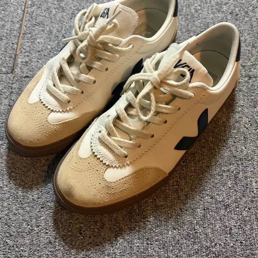 [BUNJANG] Veja Volley 40 Sneakers / Veja volley 40