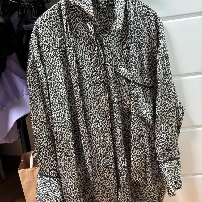 [BUNJANG] ZARA Leopard Print Blouse / 자라 호피블라우스