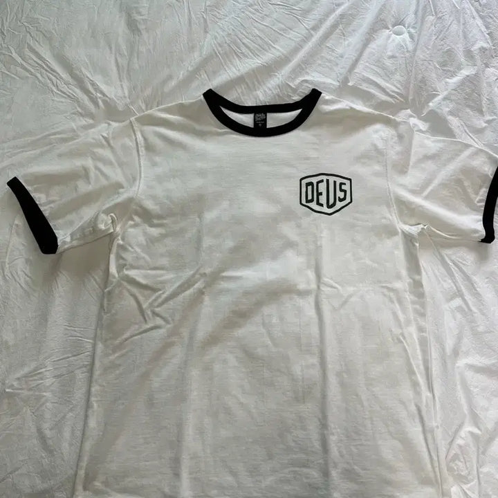 [SOLD OUT] (XL)데우스 더현대 익스클루시브 링거티