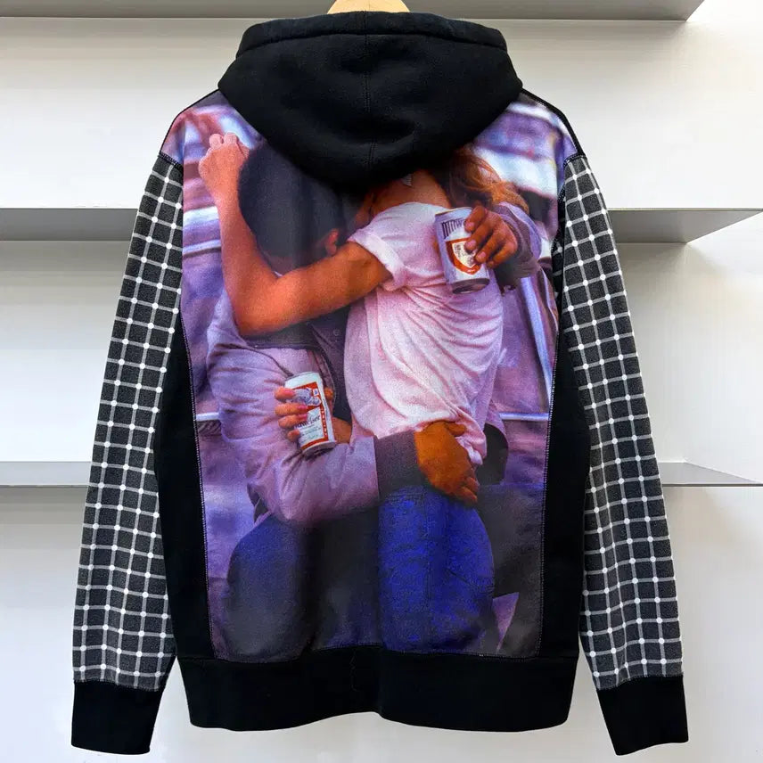[BUNJANG] Fucking Awesome Kiss Hoodie / 퍼킹 어썸 키스 후디