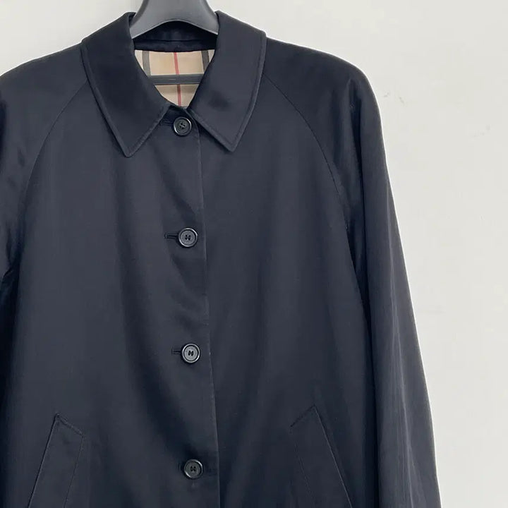 [SOLD OUT] 버버리 블랙 싱글 트렌치 코트