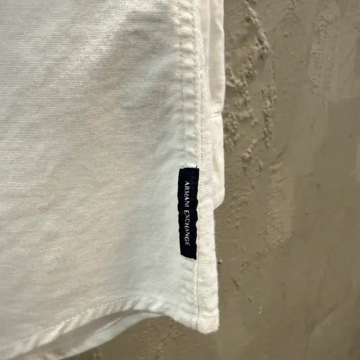 [BUNJANG] Armani Exchange Slim Fit Cotton Shirt White / M 알마니익스체인지 ARMANI 슬림핏 코튼 셔츠 화이트