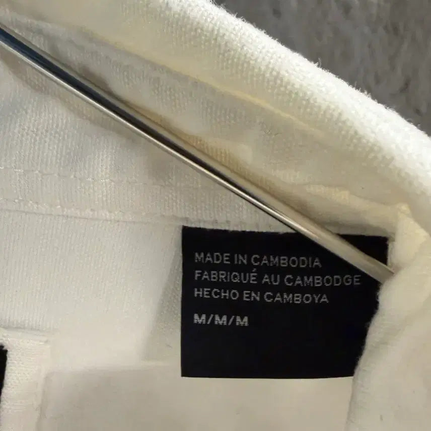 [BUNJANG] Armani Exchange Slim Fit Cotton Shirt White / M 알마니익스체인지 ARMANI 슬림핏 코튼 셔츠 화이트