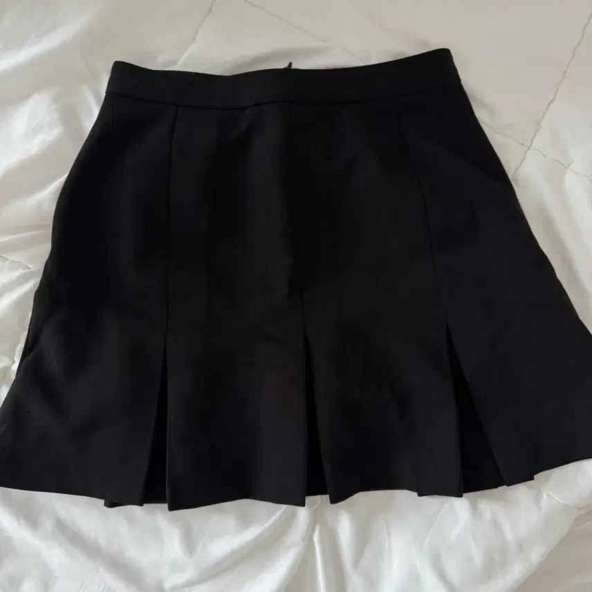 [BUNJANG] Indie Closet Hera Mini Skirt Black S / 인더클로젯 헤라 미니 스커트 블랙 s
