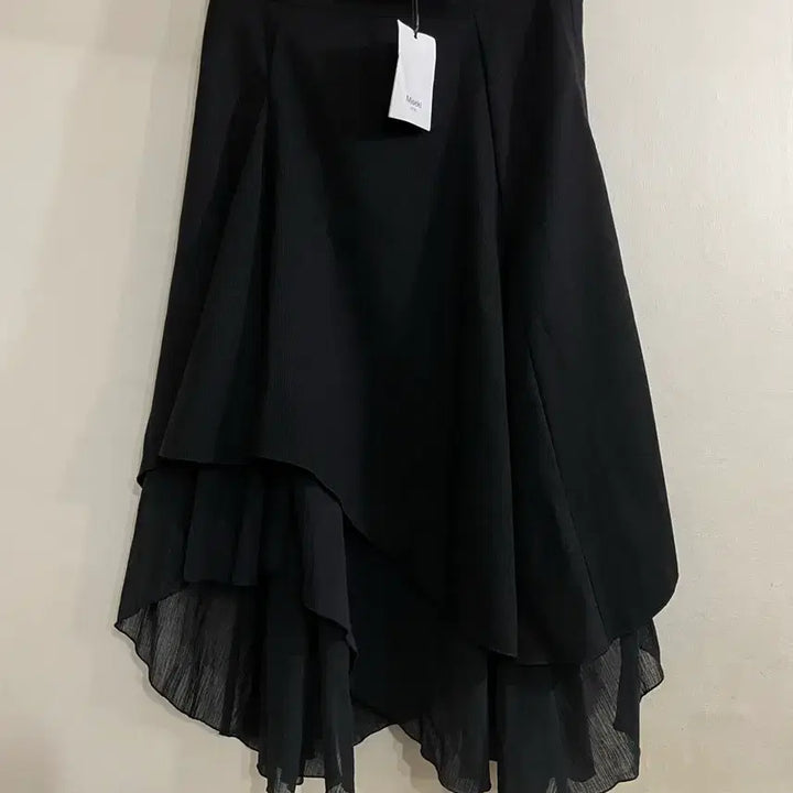 [BUNJANG] Miseki Seoul Unbalanced Layered Skirt - Black / [새상품] 미세키서울 언발란스 레이어드 스커트 블랙 2