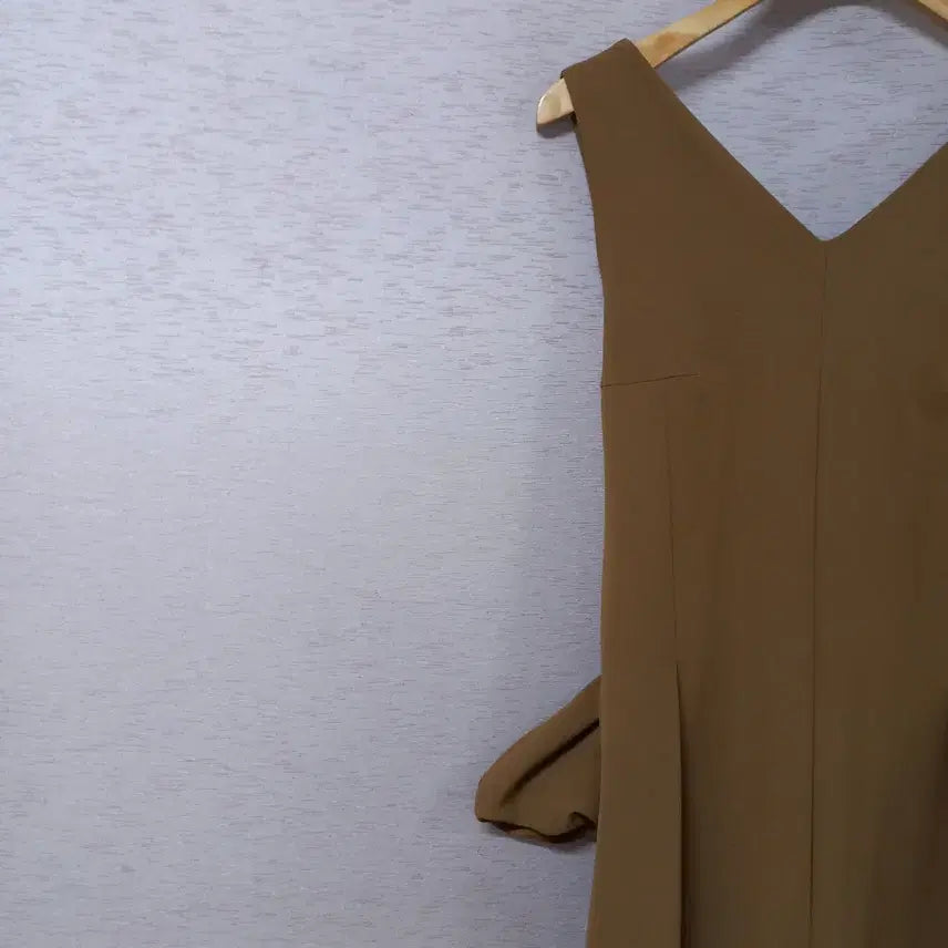 [SOLD OUT] B4-18/점프수트 카멜색 점프수트 여성