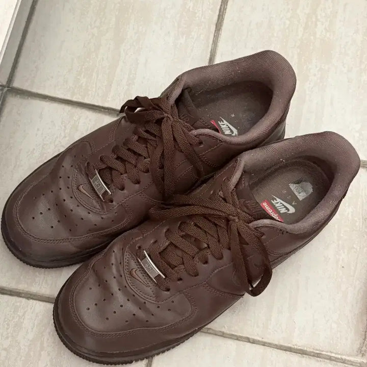 [BUNJANG] Nike x Supreme Air Force 1 Low Baroque Brown Sneakers / 나이키 x 슈프림 에어포스 1 로우 바로크 브라운