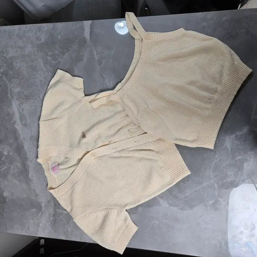 [BUNJANG] Lee V-neck Cardigan Set / Lee 반팔 가디건 아이보리 세트