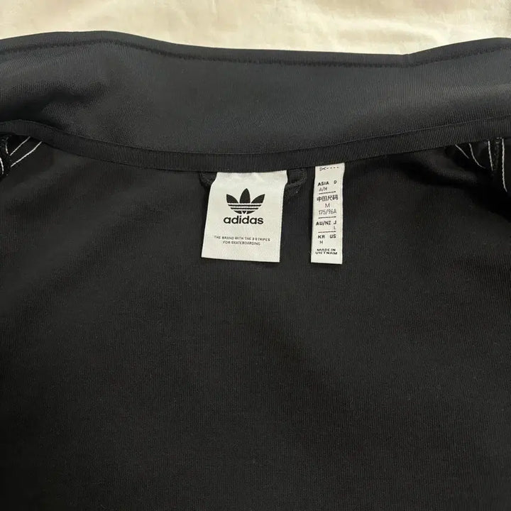 [SOLD OUT] 아디다스 스케이트보딩 파이어버드 트랙탑 져지
