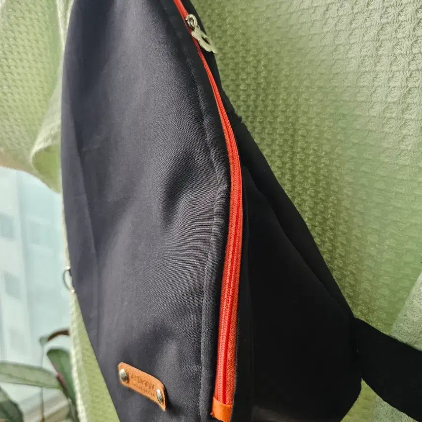 [BUNJANG] Sling Bag / 슬링백