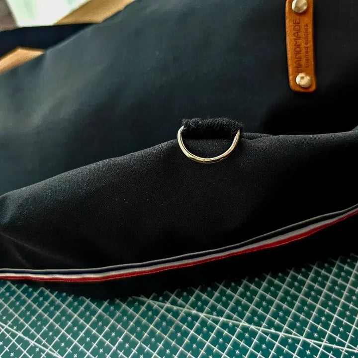 [BUNJANG] Sling Bag / 슬링백