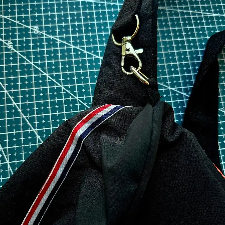 [BUNJANG] Sling Bag / 슬링백