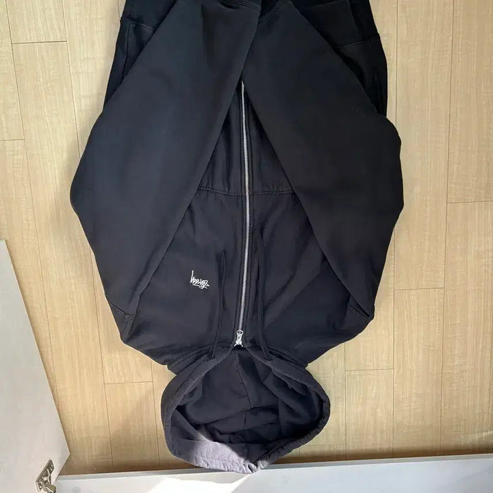 [BUNJANG] Stussy Basic Hoodie Zip-up Black / 스투시 베이직 후드집업 블랙(공홈구매)