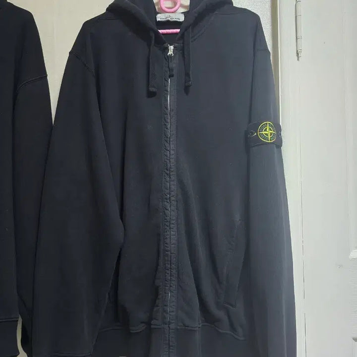 [SOLD OUT] 25FW 스톤아일랜드 후드집업 XXL 급처