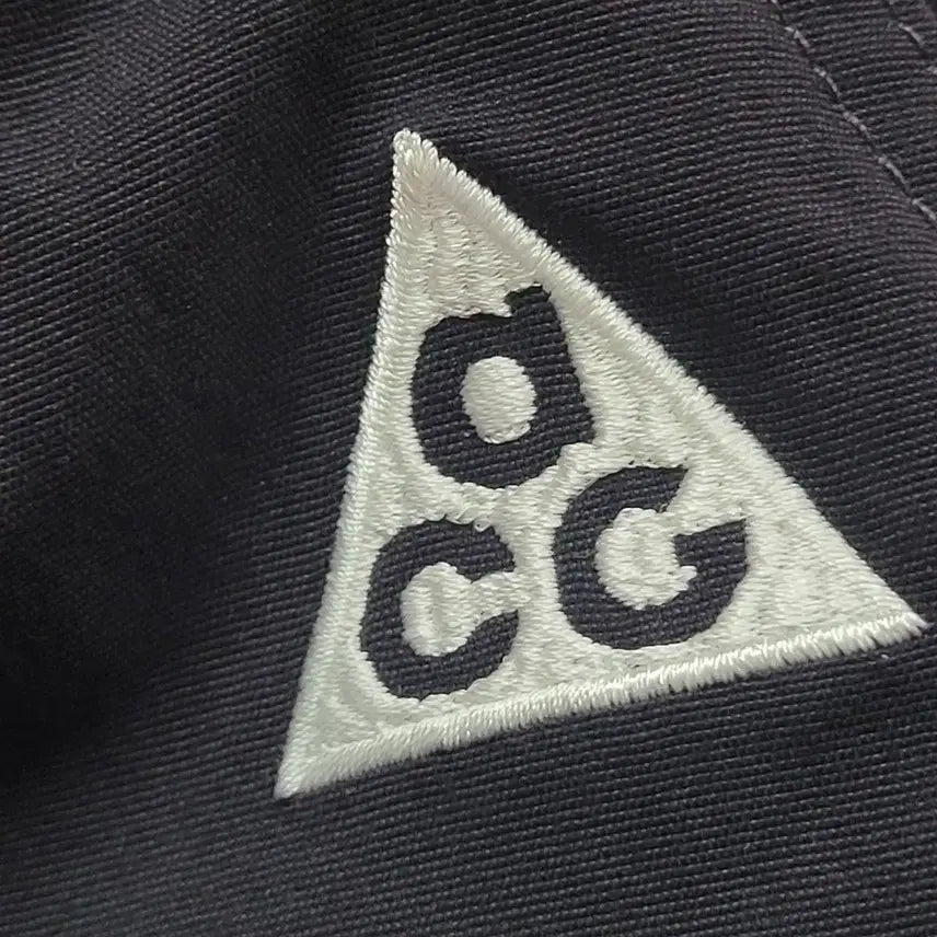 [SOLD OUT] 나이키 ACG 카고 반바지 블랙