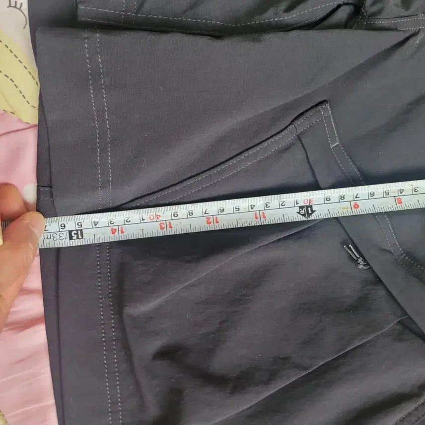 [SOLD OUT] 나이키 ACG 카고 반바지 블랙