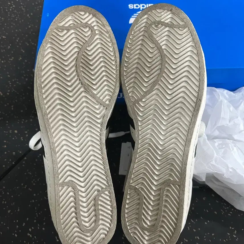 [BUNJANG] Zound Superstar 82 Off-White Sneakers / [275]자운드 슈퍼스타 82 오프화이트